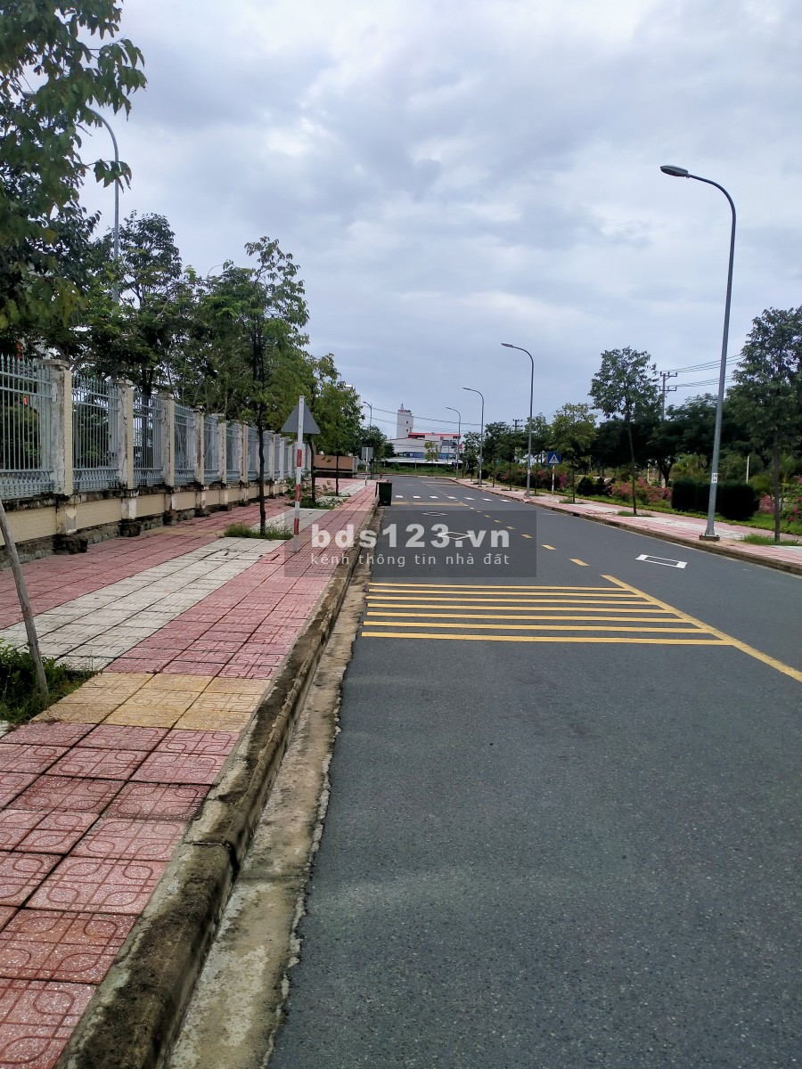 Bán đất đường hoàng minh thảo xã Phước Đồng Nha Trang giá 520 triệu pháp lý đầy đủ