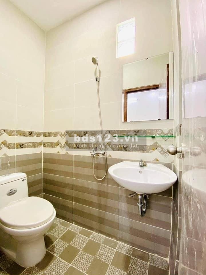 [HIẾM] Nhà HXH, NGANG HƠN 4M, Trần Kế Xương, P.7, Phú Nhuận, 50m2 (4.2x12), chỉ 5.3 tỷ TL