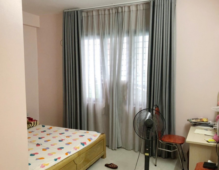 Bán nhà 36m2, nhà đẹp Khương Trung, ngay Ngã Tư Sở, nhà rất gần phố. LH 0966456918.