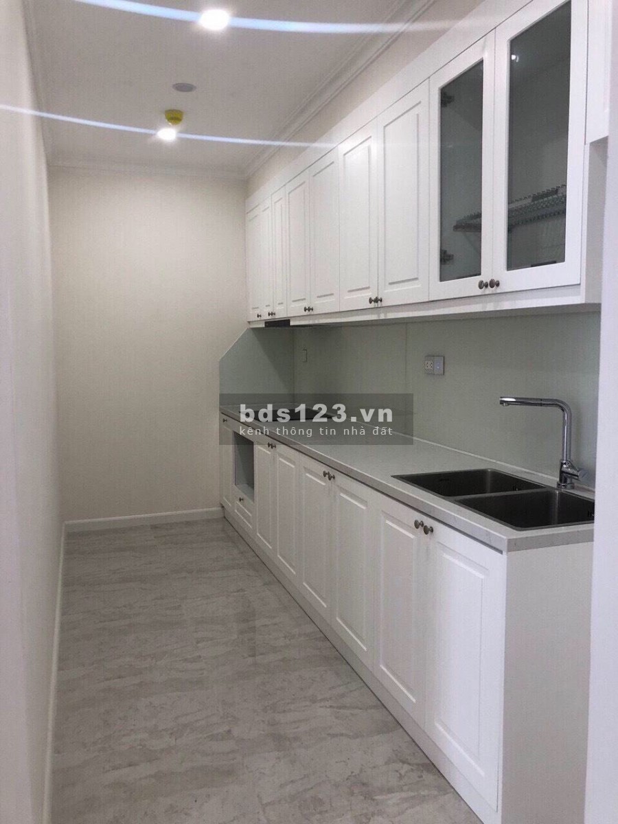Bán giá 42,6trieu/m2 căn 3PN/99m2 xuất ngoại giao view cầu Nhật Tân dự án SunshinRiverside