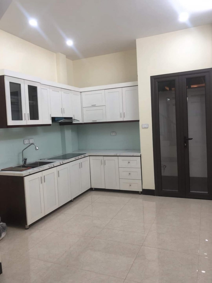 Bán nhà tại Đình Thôn, Nam Từ Liêm. Về ở ngay, 5 TẦNG, giá 5.3 tỷ