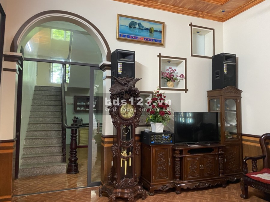 Bán nhà 3 tầng, tại Bần yên nhân, thị xã Mỹ hào, long lanh, ở luôn 2.9 tỷ