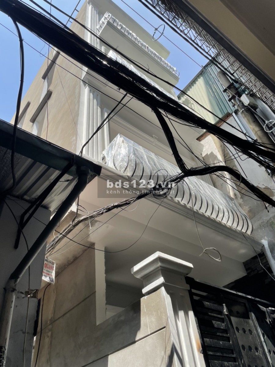 Bán nhà nguyên căn Quận Hai Bà Trưng, phố Minh Khai, diện tích sử dụng 38m2, giá 4.8 tỷ