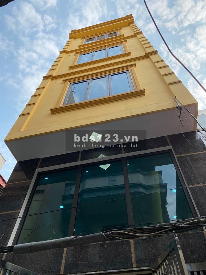 Bán nhà Mặt Phố Phương Liệt dtsd 24m, 3 tầng, có vỉa hè, Lô góc Kinh Doanh vô địch, Giá: 3.5 tỷ