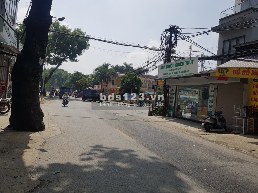 chỉ hơn 2 tỷ, sở hữu ngay căn nhà Đại Mỗ, vị trí đẹp cách mặt đường Đại Mỗ 15m