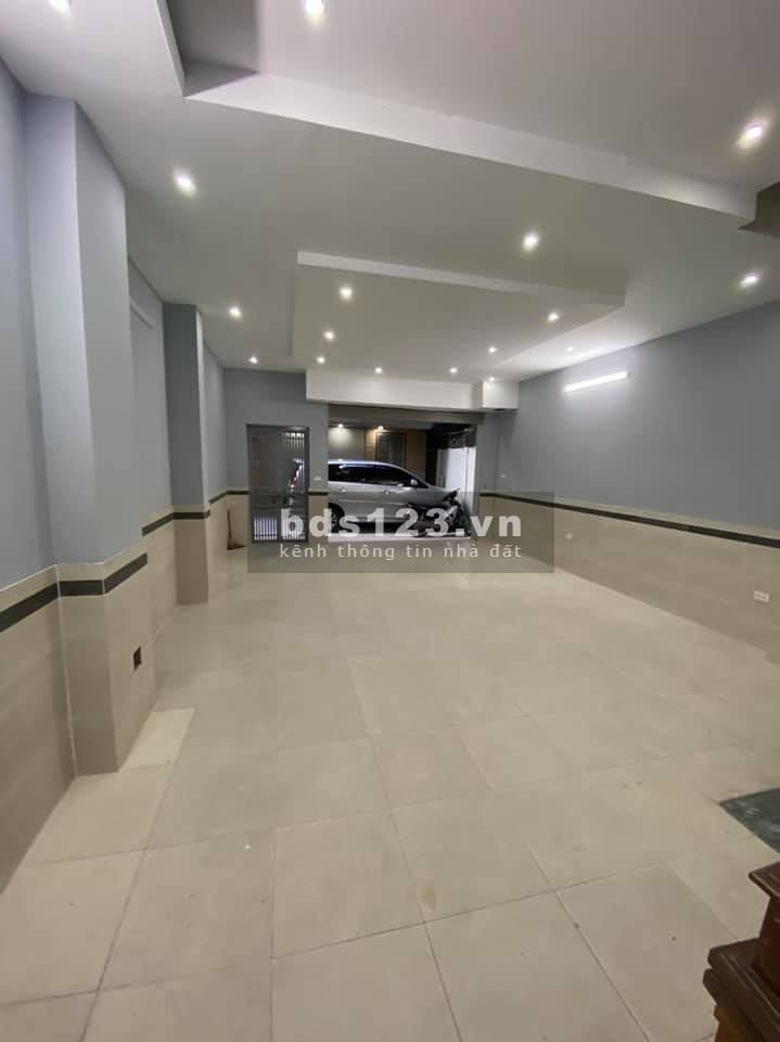 Bán nhà phân lô ô tô ngõ 213 Trung Kính dtsd 62m2, 5 tầng giá 12,3 tỷ, lhcc 0912442669