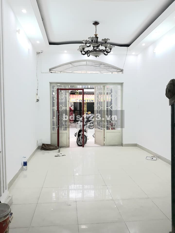 Bán nhà nguyên căn mặt tiền 4 tầng kinh doanh đa ngành nghề, khu dân trí cao, tiện ích đầy đủ