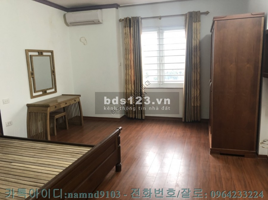 Cho thuê nhà riêng 4 tầng full nội thất khu Xuân La, giá cho thể thương lượng chính chủ