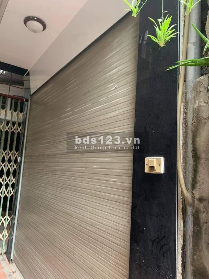 Phố hiếm nhà bán Phạm Ngọc Thạch diện tích sử dụng 25m2 đúc 3 tầng giá bán 2.55 tỷ