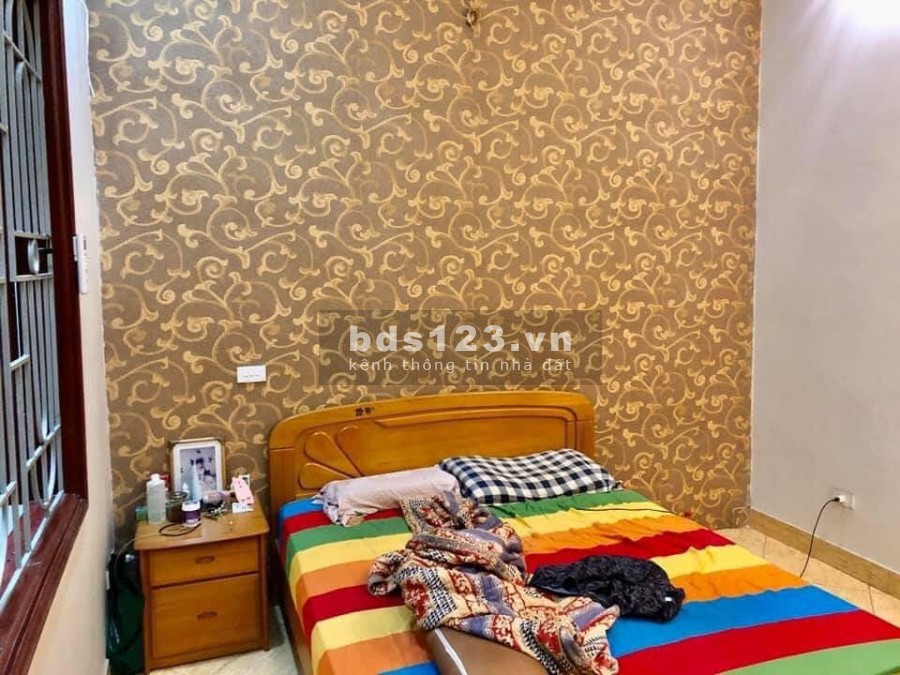 Bán nhà mặt ngõ thông kinh doanh Quận Cầu Giấy, diện tích 74m2 giá bán 7.3 tỷ