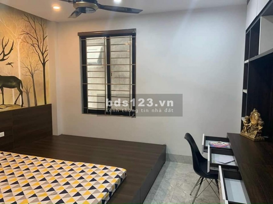 Bán nhà siêu phẩm Hoàng Cầu, kinh doanh đỉnh, 3 ô tô tránh, dt 63m2, 7 tầng đúc, thang máy