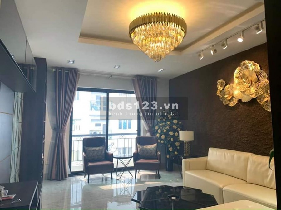 Bán nhà siêu phẩm Hoàng Cầu, kinh doanh đỉnh, 3 ô tô tránh, dt 63m2, 7 tầng đúc, thang máy