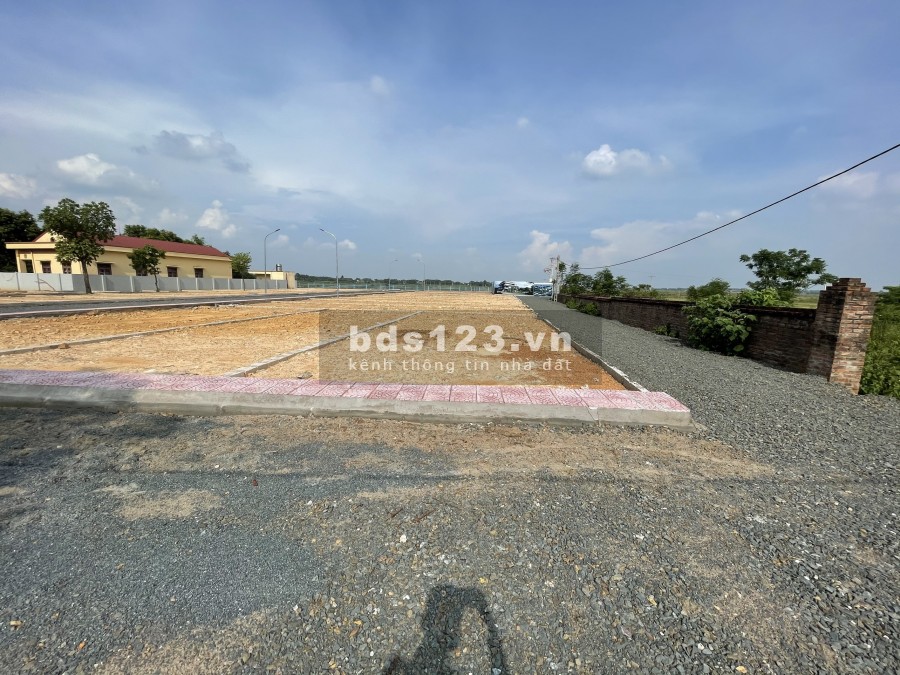 Đất nền Khoang Mái, cách Đại lộ Thăng Long 200m, tiếp giáp vành đai CNC Hòa Lạc