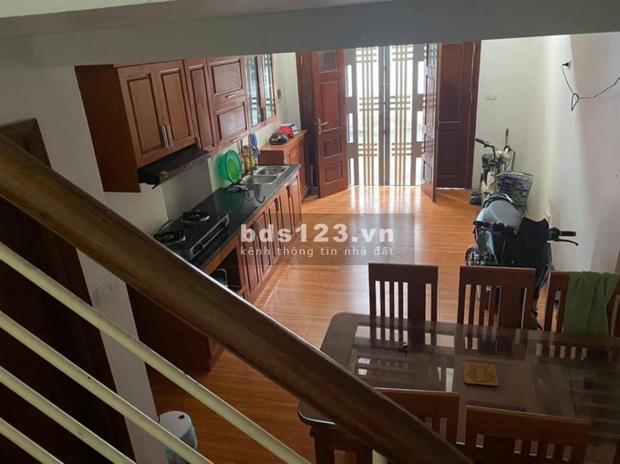 Bán nhà Lê Đức Thọ, ô tô vào nhà ngõ rộng thông thoáng, diện tích 33m2, giá chỉ 4.25 tỷ