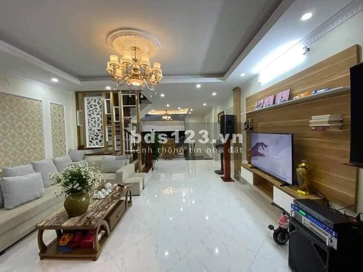 Bán nhanh nhà Ngô Thì Nhậm, dt 50m2, mt 4m, 7 tỷ hơn thiết kế hiện đại mới tinh vào ở luôn