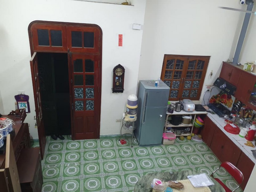 Bán nhà hiếm có Tạ Quang Bữu 2 mặt ngõ thoáng sáng, dt 41m2, giá bán 4.2 tỷ, chủ tự xây