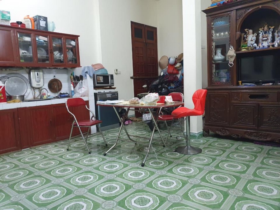 Bán nhà hiếm có Tạ Quang Bữu 2 mặt ngõ thoáng sáng, dt 41m2, giá bán 4.2 tỷ, chủ tự xây
