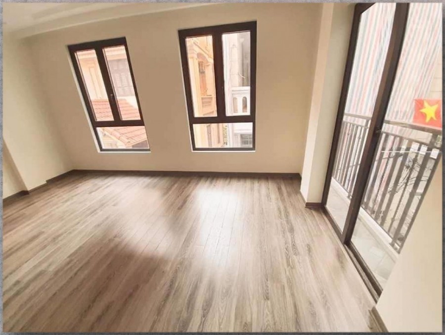 Bán nhà Thái Thịnh 55m-Lô góc 6 tầng thang máy Ngõ thông Ô tô Giá sút nhanh