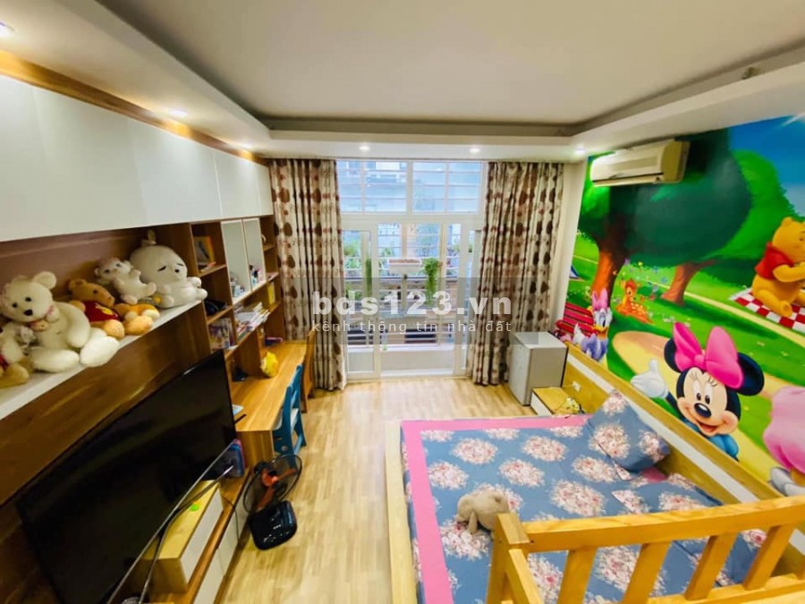 Trung tâm Ngã Tư Sở dt 50m2 phân lô nhà đẹp 2 thoáng gara ô tô kinh doanh đỉnh, giá 7.9 tỷ
