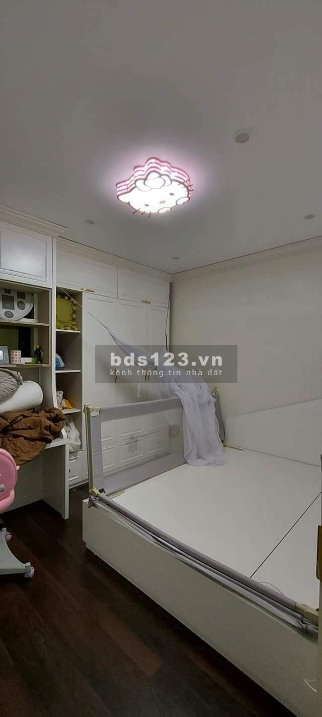 Bán gấp nhà Trần Phú Hà Đông trung tâm nhiều tiện ích diện tích 55m2 4 tầng giá chỉ 3,5 tỷ