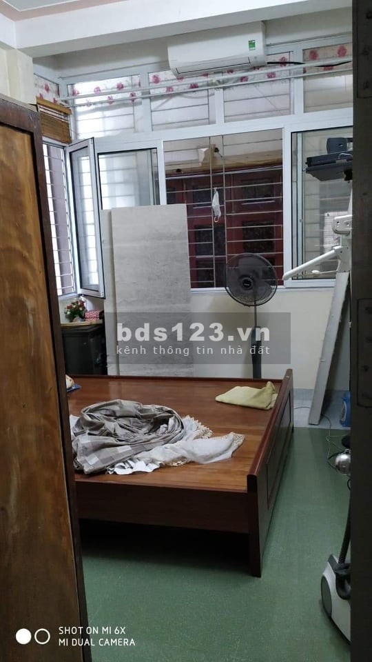 Bán Nhà Quan Nhân diên tích sử dụng 36m2 giá bán 3.8 tỷ gần ô tô, kinh doanh online