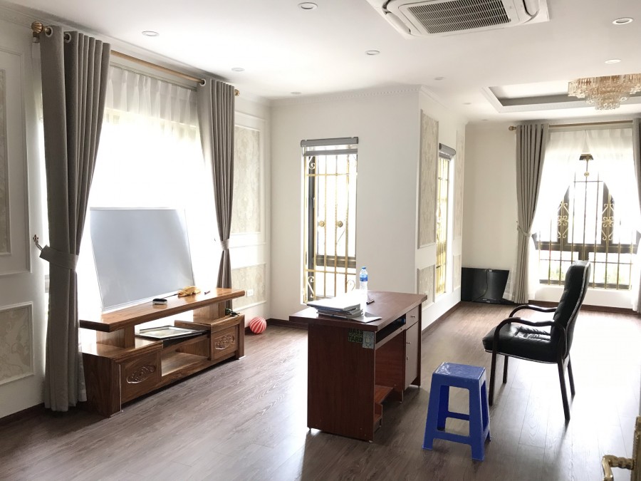 Bán nhà mặt phố Hai Bà Trưng - Gần Ngã 4 Phố Huế 60m2 5 tầng thông sàn kinh doanh cực tốt, 21 Tỷ