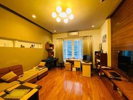 Bán nhà Quận Thanh Xuân 50m 5 tầng mt 4,5m, 2 thoáng, phân lô ô tô tránh, giá 8,95 tỷ