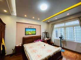 Bán nhà Quận Thanh Xuân 50m 5 tầng mt 4,5m, 2 thoáng, phân lô ô tô tránh, giá 8,95 tỷ