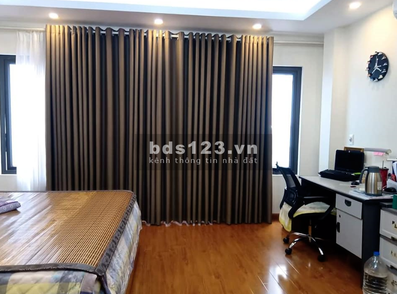 Bán nhà nguyên căn ô tô qua nhà diện tích sử dụng 31m2, 5 tầng 3 phòng ngủ, kiến trúc đẹp