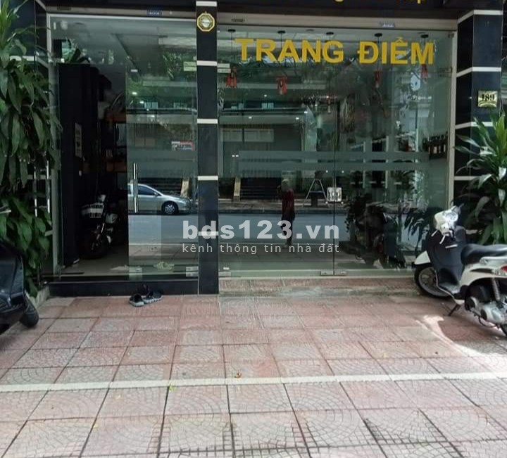 Mặt phố ngã 5 Hà Trì, mặt tiền 6,8m, kinh doanh sầm uất, giá chỉ 12,5 tỷ