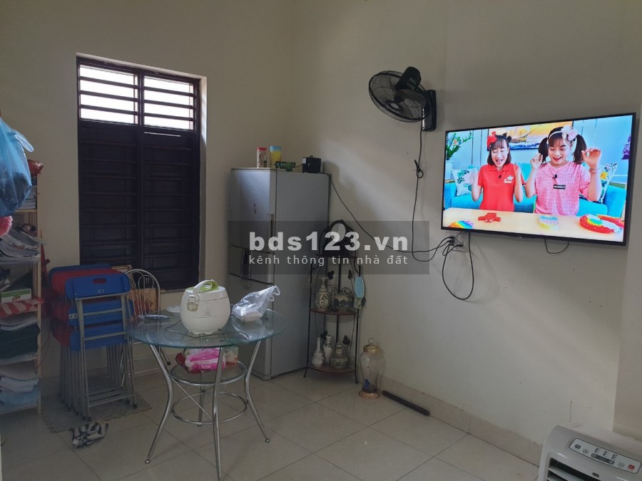 Bán nhà ngõ phố Đàm Lộc, ph Tân Bình, TP HD 40m2, 3 tầng, 3 ngủ, hướng tây, 1 tỷ 550