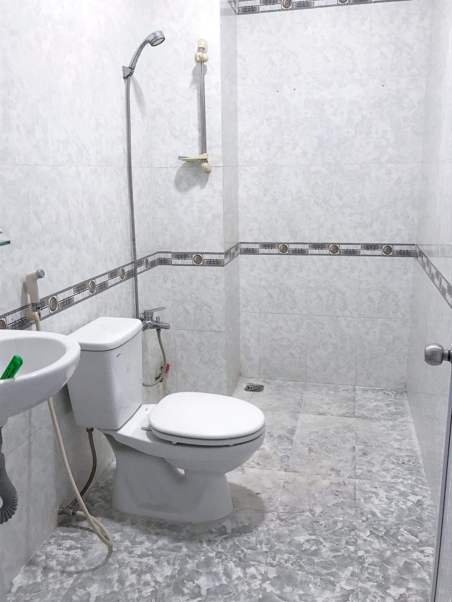 Bán nhà Quận 6 Chợ Lớn 17 Tỷ Chính Chủ Có Thang Máy 5 Tầng BTCT Vị Trí Hiếm