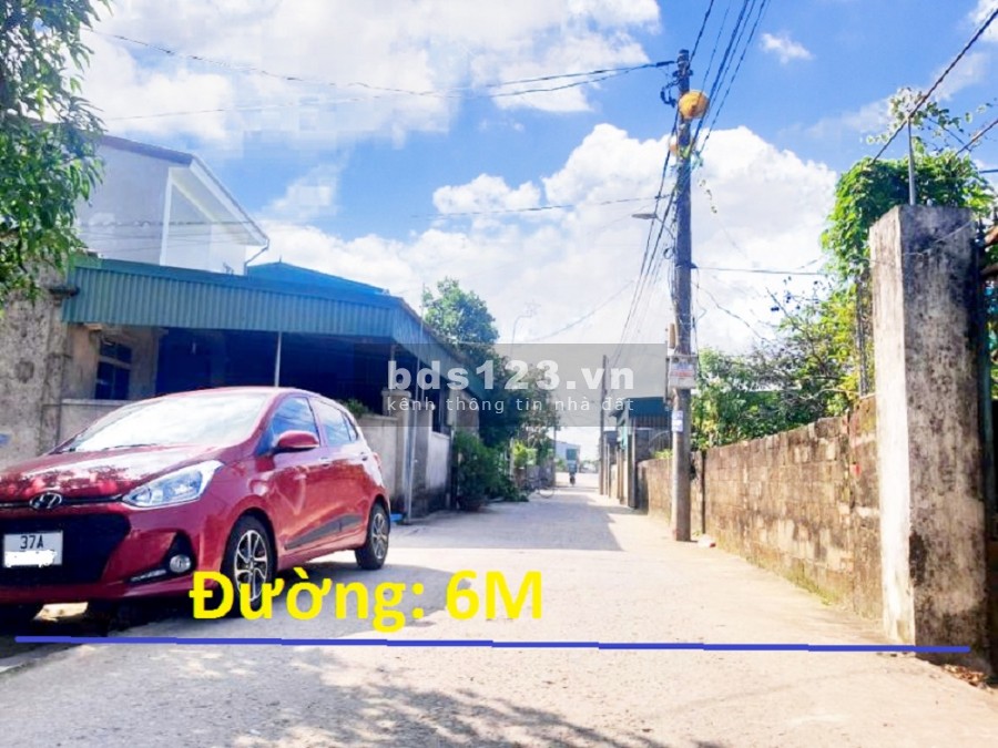 Bán đất kèm Nhà cấp 4 cạnh đường 72M Mai Lộc Hưng Đông, thành phố Vinh giá tốt đầu tư