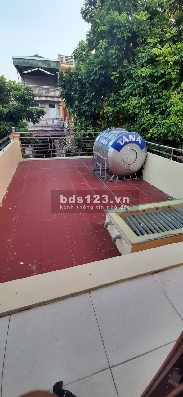 Cần Bán Gấp Nhà 3 tầng + 1 Tum ( Có Gara) Phúc Thịnh Phúc Thành để lại toàn bộ nội thất