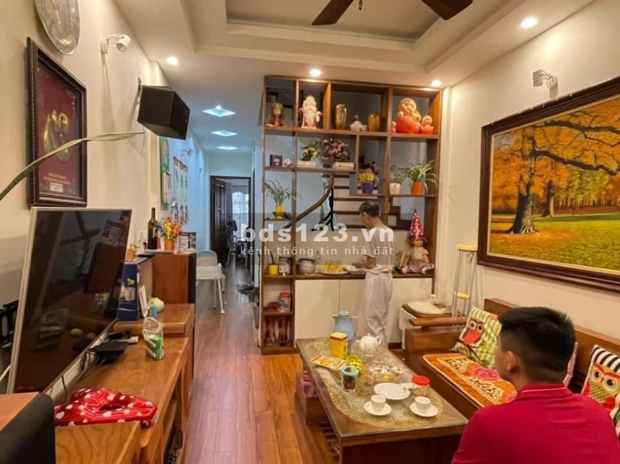 Bán gấp nhà nguyên căn siêu phẩm hẻm xe hơi Quận Gò Vấp 71m2, 4 lầu giá chỉ 6.9 tỷ ( TL )