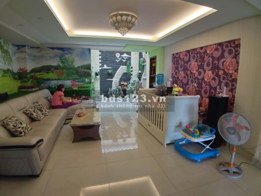 Mặt tiền kinh doanh đường số 30, phường 6, Quận Gò Vấp, dt 90m2, 5 tầng chỉ 12.8 tỷ