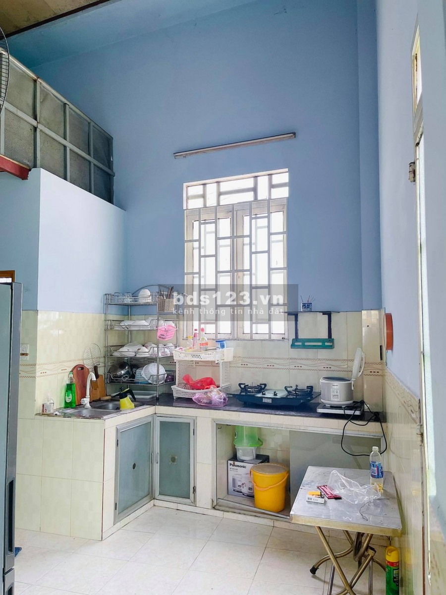 Bán nhà siêu rộng, hẻm xe hơi Tỉnh Lộ 10, Tân Tạo A , Bình Tân, diện tích 6 x 20 giá 4 tỷ