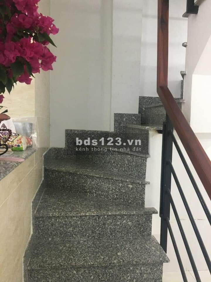 Bán nhà hẻm Lê Đức Thọ phường 16 Gò vấp giá bán 2,8 tỷ 1 trệt, 1 lầu đúc kiên cố sổ sẵn