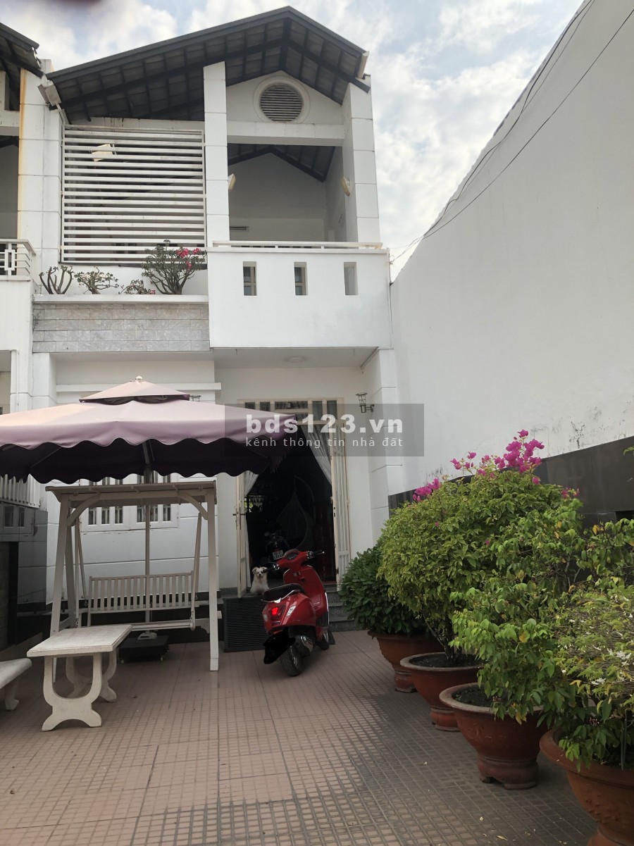 Bán nhà riêng phường Tăng Nhơn Phú A quận 9 thành phố Thủ Đức - Hẻm xe hơi rộng 4m