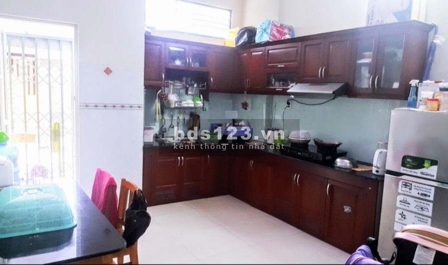 Nhà nguyên căn 2 mặt tiền chắc chắn, đúc 4 tầng, diện tích 52m2, vào ở liền, giá bán 1,7 tỷ