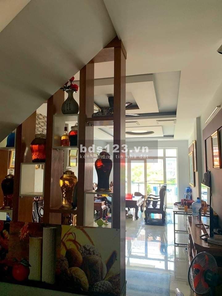 Bán nhà Mặt tiền, ngay Aeon Tân Phú, diện tích sử dụng 100m2, 6 tầng, chỉ nhỉnh 20 tỷ