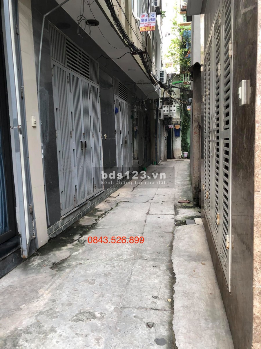 Bán đất tặng nhà phố Trương Định, gần phố ngõ thoáng, diện tích 36m2 nhỉnh 2 tỷ, lhcc