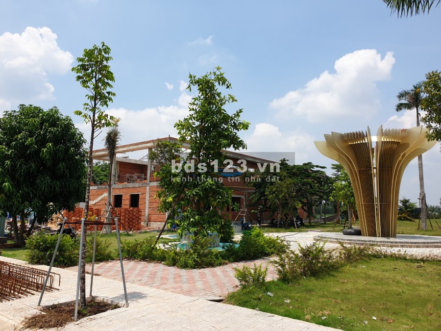 Chủ nhà kẹt tiền cần ra gấp lô Tân Uyên giá rẻ sổ hồng riêng chính chủ, giá tốt đầu tư sinh lời