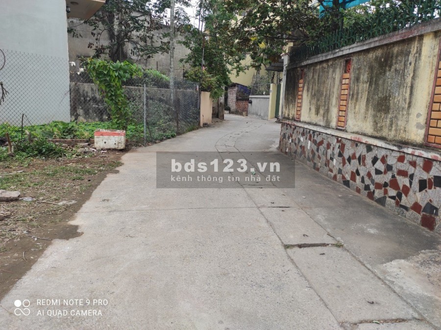 Bán Lô đất 45m2 vuông vắn cực đẹp giá chỉ 900 triệu tại Quận Hà Đông sổ sẵn vào ở ngay