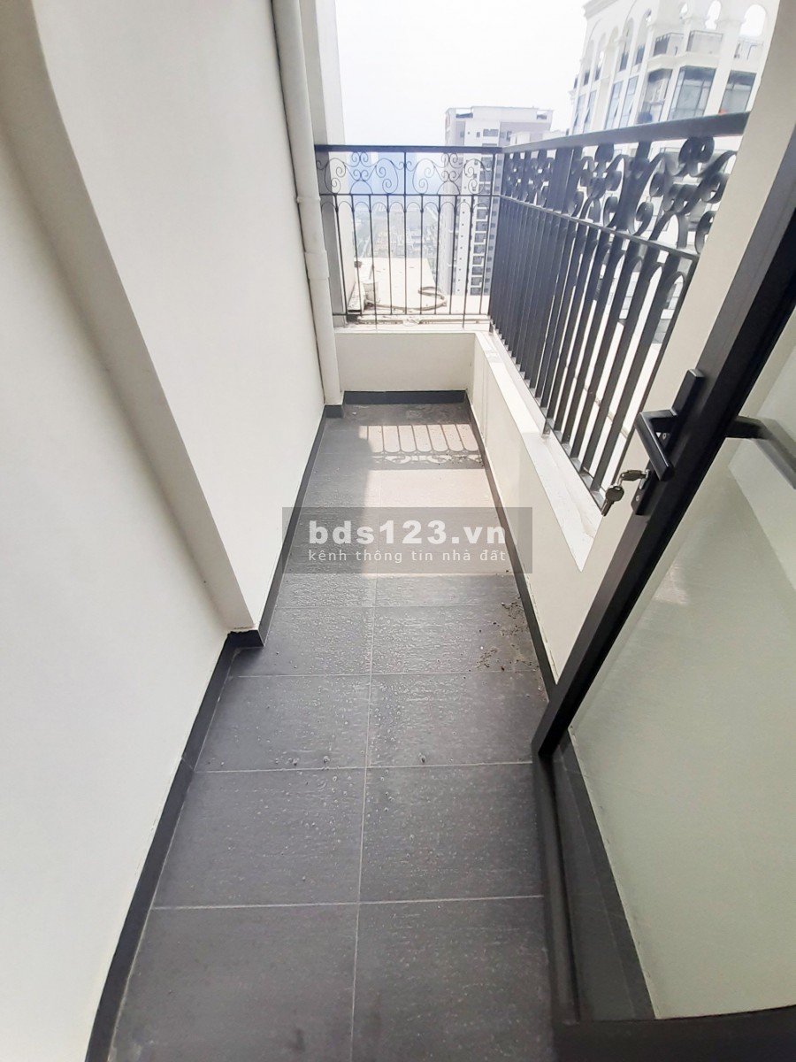 Chính chủ cho thuê CH 3 ngủ tầng cao tại R3 Sunshine Riverside, 98.96m2, view cầu Nhật Tân. LH 0973781843 Ánh.
