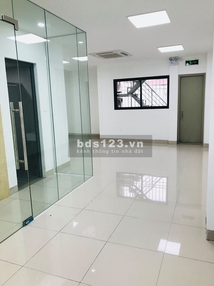 Trống duy nhất 1 văn phòng diện tích 45m2 tại 116 Trung Liệt, Đống Đa liên hệ 0336978629