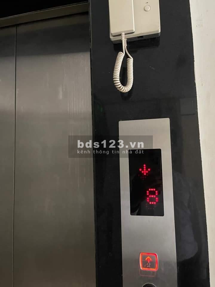 Mặt Phố Vũ Phạm Hàm 8 tầng thang máy, mặt tiền 6.3m, siêu hiếm giá 23.5 tỷ
