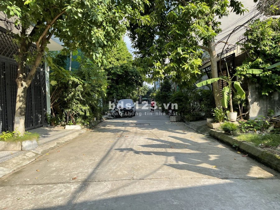 Cần bán đất xây Biệt thự, nhà vườn, diện tích 229m2, lô góc, view hồ Đắp Nếp, tại TĐC Tư Đình.