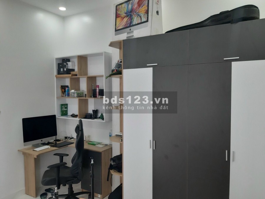 Bán nhà 2 tầng hiện đại đường Cầu Dứa Phú Nông- Nha Trang, ô tô vào tận nơi sổ hồng