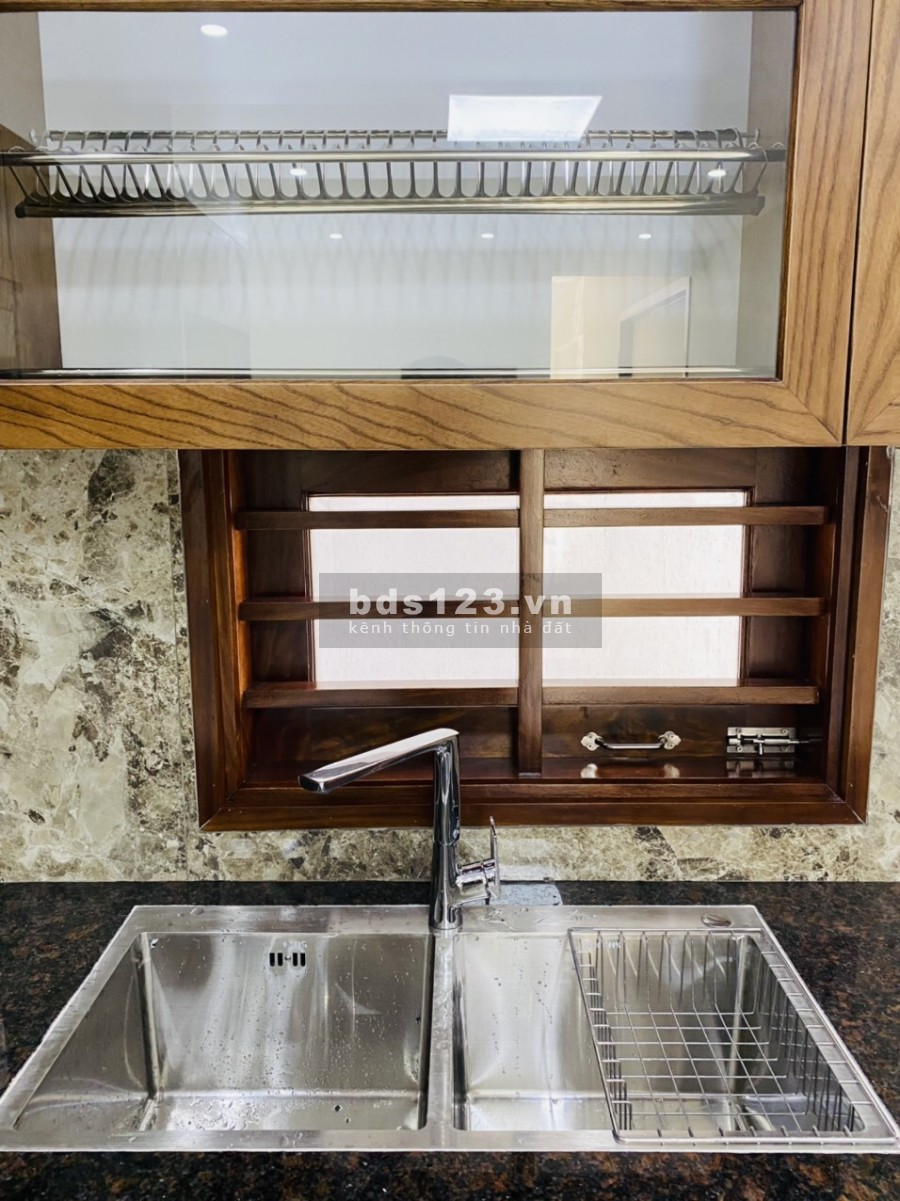 Bán nhà 4 tầng, 80m2, mt 4m, KĐT Vạn Phúc, TP HD, 4 ngủ, nhà đẹp, vị trí trung tâm